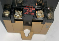 ALLEN BRADLEY CONTROL RELAY 700-P1200A1 TYPE P 12 POLE 10 AMP 600 VOLT