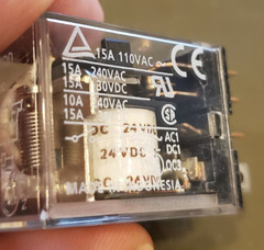 Omron LY1-DC24 General Purpose Relay 15A 24Vdc SPDT *Lot of 10*