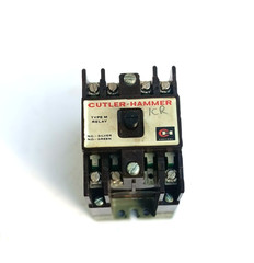 CutlerHammer Type M Relay D26MB D26MPR D26MPL D26MPS, 120V coil, missing 1 screw