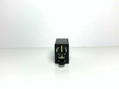 SONG CHUAN 8T2T-14B192-AB relay (871E-1A-D-R1 U15 SAME FUNCTION )