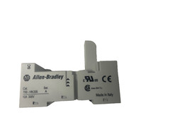 new take off, no box Allen Bradley 11 Pin Tube Socket Relay 700-HN205 10A 300V