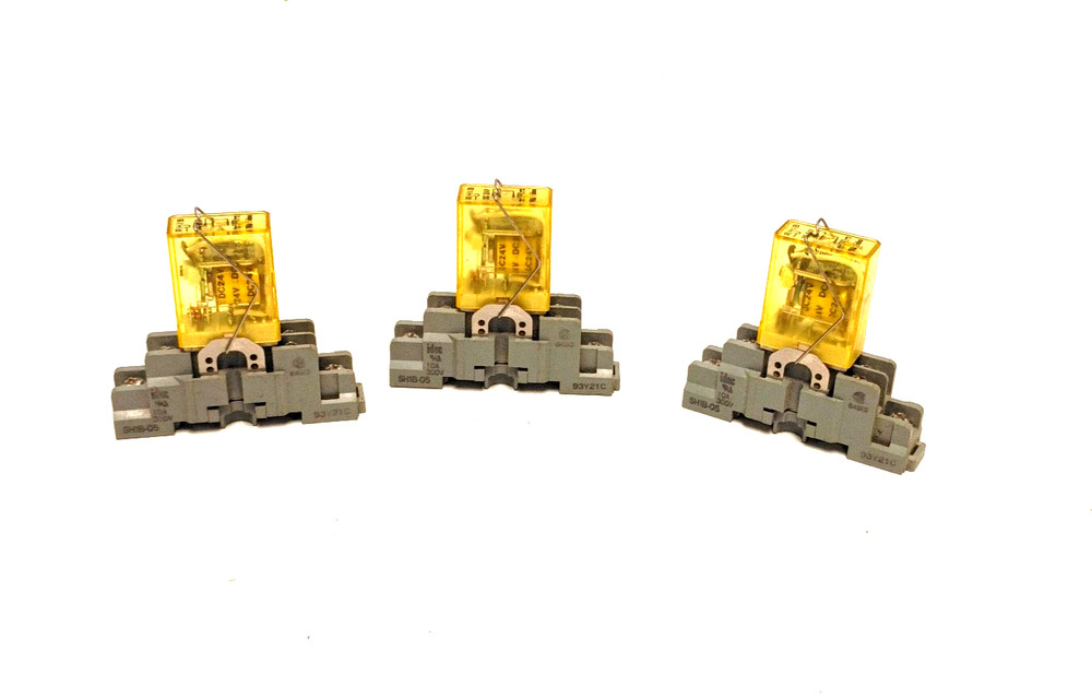 IDEC RHIB-U DC24V CONTACT RELAY, WUTH SH1B-5 10A 300V BASE LOT OF 3