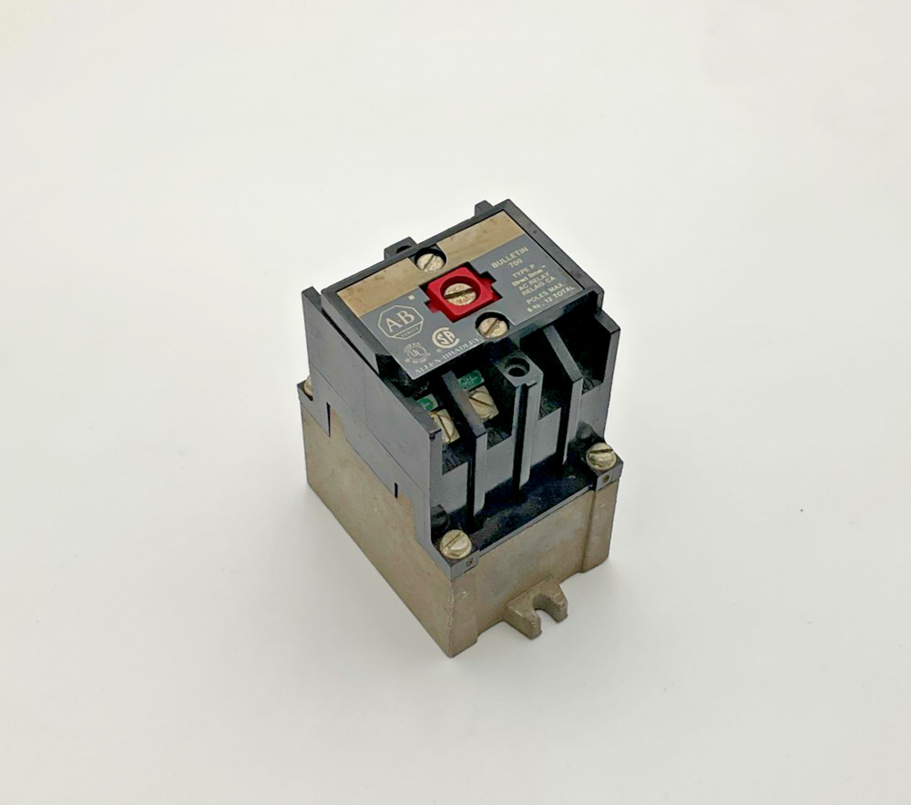 Allen Bradley 700-P200A1 110/115-120 VAC Coil Relay 700P200A1 Type P Ser A