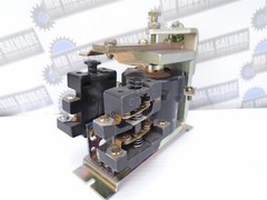 GE General Electric – A100BB2H – RELAY – 600V MAX – 10A – 2NO 2 NC (NEW RELAY)