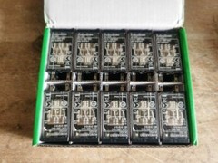 10PCS/1Box New Schneider RXM2AB2BD Miniature Relays 24VDC In Box Brand #SC