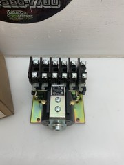 Joslyn Clark 4U6-2-130 PM D.C. Control Relay 130 VDC Coil Open Type NIB