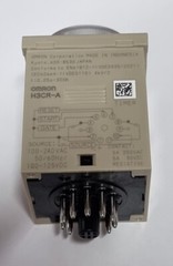 Omron H3CR-A 100-240AC Electromechanical Multifunction Timer 100-125DC 5A 0.05s