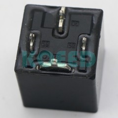 1PCS SongChuan 897P-1AH-C-R1 12VDC Power Relay 4Pins 70A 14VDC
