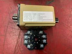 NEW IN BOX AGASTAT 0.5-15 SEC. TIMING RELAY SCCLA032XXABXA