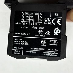 LOT OF 2 EATON DIL ER-22 XTRM10A22 MINI CONTROL RELAY MOELLER 220V 50HZ 🎯