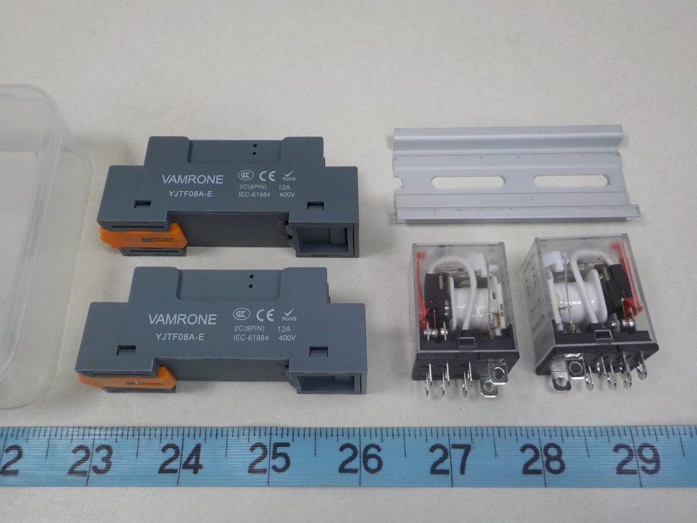 Lot of 2 New Vamrone Electromagnetic Power Relay 8 Pin 10 Amp 24V for DIN Rail