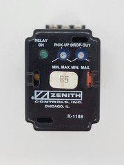 Zenith Controls ARSM-4 Solid State Voltage Sensor w Base 240-480V 10A 11-Pin