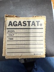 AGASTAT MODEL SRC72AIIA 120 AC/DC TIMING RELAY