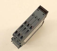 Siemens 3RP2540-2BB30 Time Timing Relay 24VAC/DC 50/60Hz – NEW Surplus!