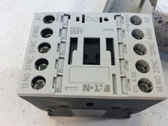 Eaton DILA-22 Contactor Relay 48VDC XTRE10B22WD