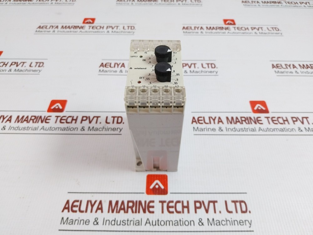 WIELAND SXT 12 Voltage- or Current-measuring Relay AC220-240V.50-60HZ