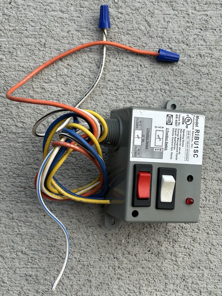 Functional Devices Inc RIB RIBU1SC Enclosed Relay with Switch