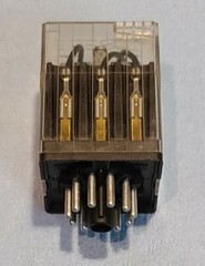 Elesta SKR115A 110AC Coil Plug In Power Relay 10A 3PDT 3 Input 6 Output USED