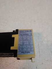 Allen-Bradley 700-PK800A1 Series B AC Relay