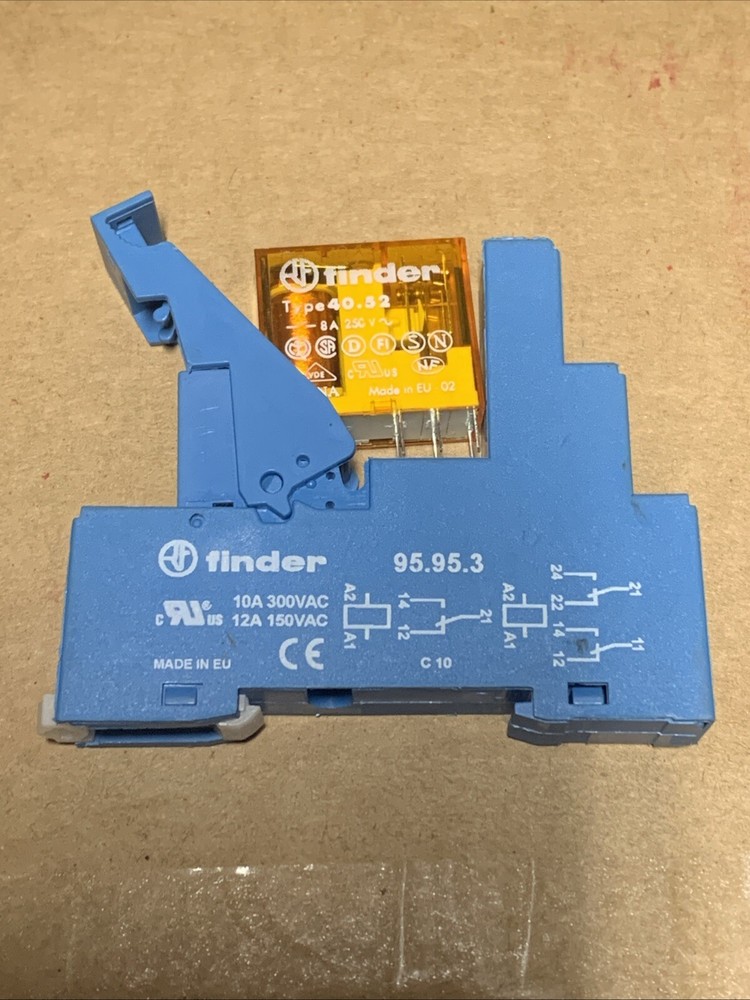 FINDER Relay Type 40.52 8amp 250 & FINDER 95.95.3