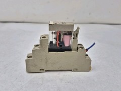 Omron G2R-1-SN(S) Slim Power Relay (lot of 2)
