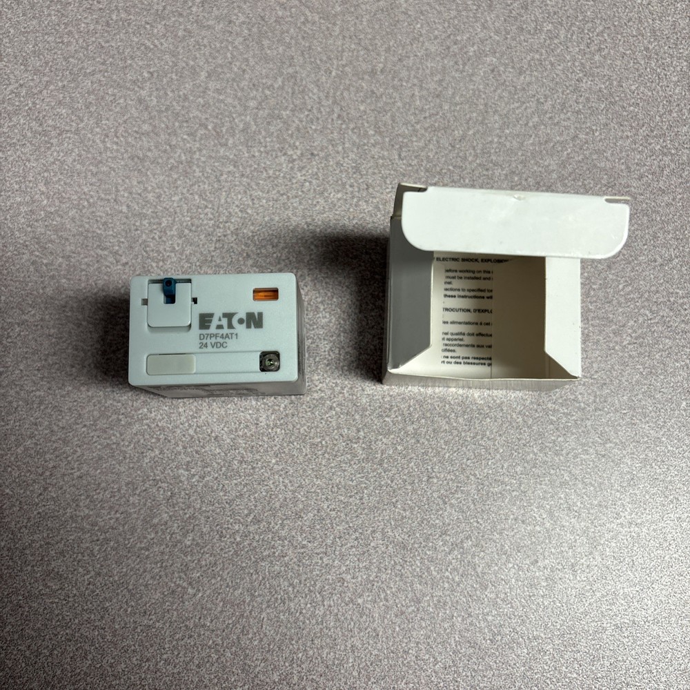 Eaton D7PF4AT1 Power Relay 24VDC 4PDT 300V 15A 277 VAC New