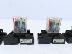 Omron (QTY 5) Omron MY4N-D2 24 VDC Relays with MT14-PC Bases MY4ND2