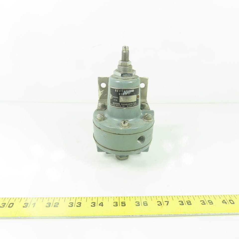 Moore 69-1 4647-41S1 1/4″ NPT Reversing Pneumatic Relay
