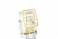 IDEC RH2B-U General Purpose Relay DC24V W/SH2B-05 Base