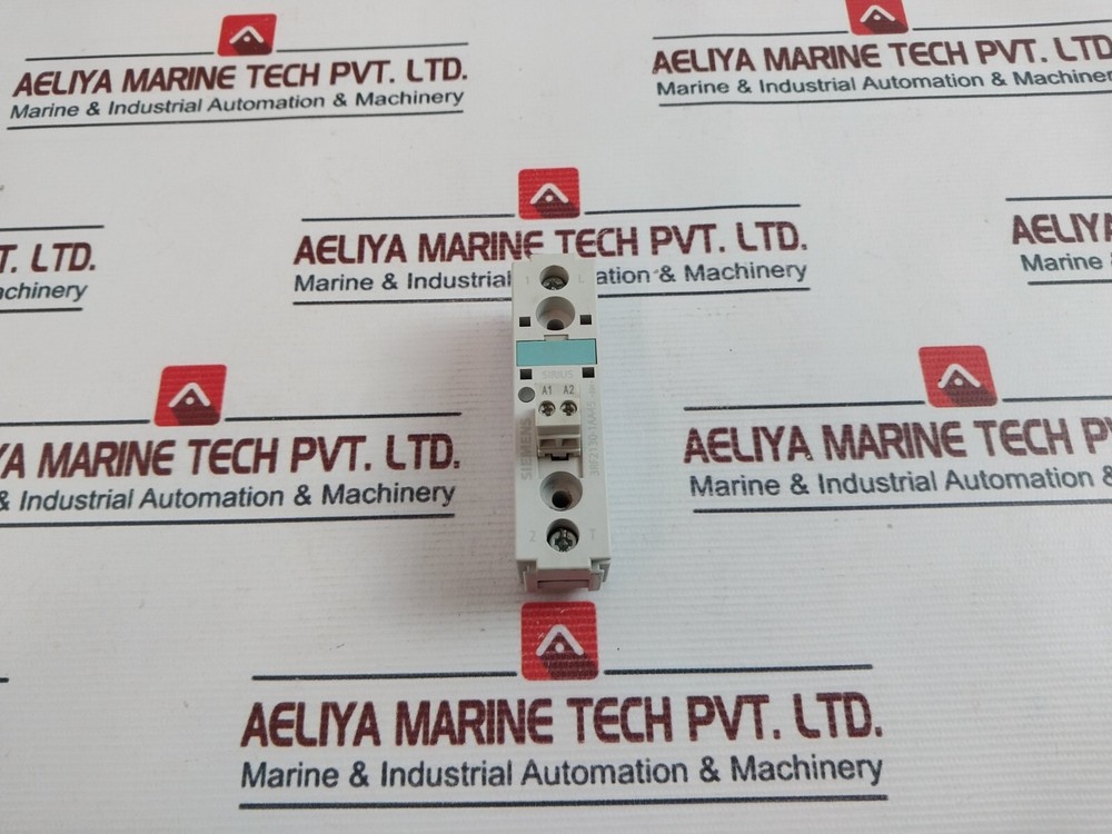 Siemens 3RF2130-1AA45 Semiconductor Relay 30A 48-600V 50/60HZ 600V AC
