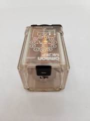 Omron MK2KP Intermediate Relay Plug-in Mount 5A 250VAC DPDT Coil 24VAC 11-Pin