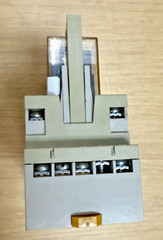 OMRON P7S-14F-END RELAY SOCKET + OMRON G7S-4A2B-E SAFETY RELAY *USED GUARANTEED*