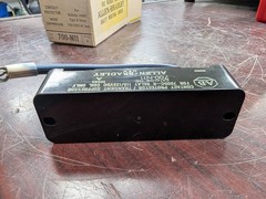 5) NEW ALLEN BRADLEY 700-N11 NOISE SUPPRESSOR SERIES A 115/125 VDC LOT OF 5