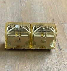 IDEC RH4B-U RELAYS 120VAC 14 PIN LOT OF 2