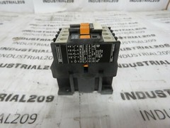 TELEMECANIQUE CONTROL RELAY CA2DN22 NEW IN BOX