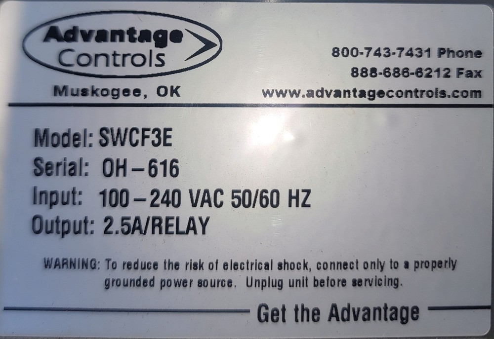 Advantage SWCF3E Industrial Controller Module 100-240VAC 2.5A Relay Output– Used
