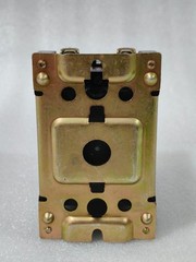 ALLEN BRADLEY 700-R220A1 SER B BUL-700 TYPE R ELECTRICALLY HELD RELAY 700-R220A1