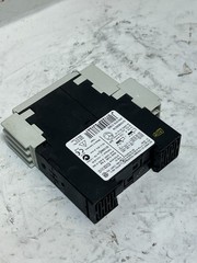 Siemens 3RN1010-1CB00 SIRIUS Motor Protection Relay 24V AC/DC