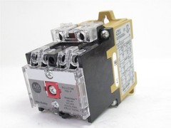 230626 New-No Box; Allen-Bradley 700-P400A1 Industrial Relay; 115/120VAC; 10A