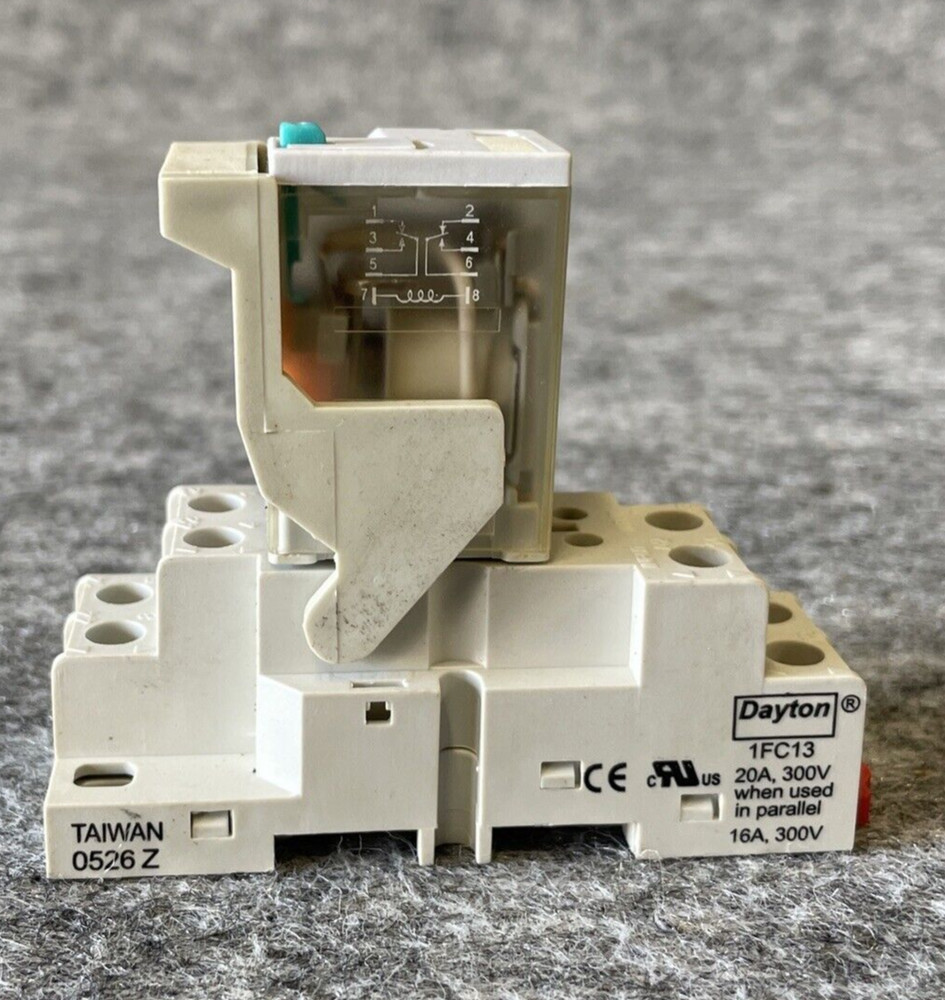 Dayton 1FC13 Relay Socket 300VAC & 5YR20 24VDC Relay 15A Used