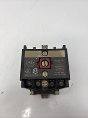 Allen Bradley 700-P400A1 110/115-120 VAC Coil Relay 700P400A1 Type P Ser A