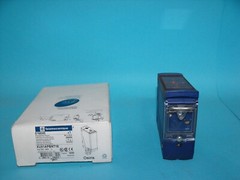 Schneider Electric Telemecanique XUX1APBNT16.PHOTO ELECTRIC SENSOR.016840.NEW