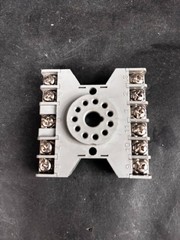 DAYTON 6X156E RELAY SOCKET ($8 OBO)