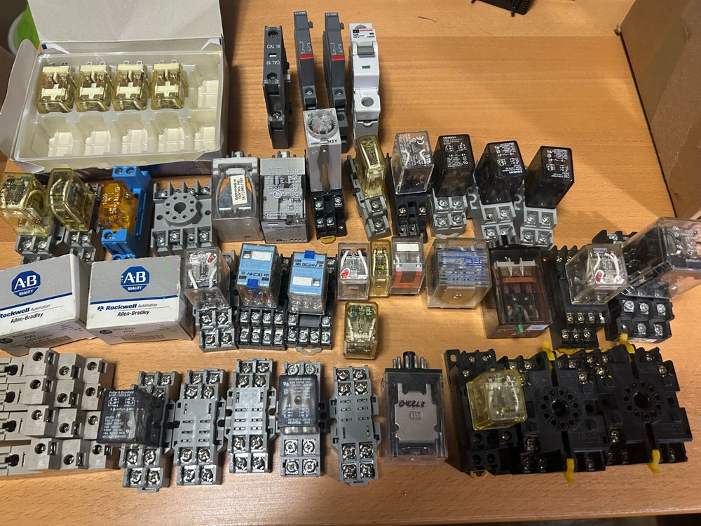 Huge Preowned Lot of Relay and Relay base From Various Company’s