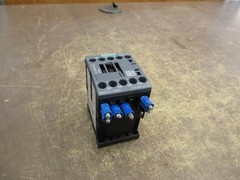 Siemens Sirius Contactor 3RH2122-1AK60 120V Coil Used