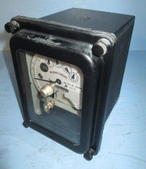 General Electric 700X64G1 2 Stator Watthour Meter DSM-63 Relay GE 3 PH Watt 3P
