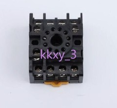 1 PCS NEW OMRON PF113A-E relay base