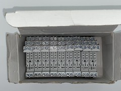 Allen-Bradley 700-HN222 8A 300V Relay Socket Series B