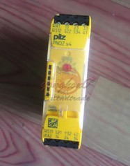 Used 1PCS Pilz Safety Relay PNOZ s4 750104 Tested
