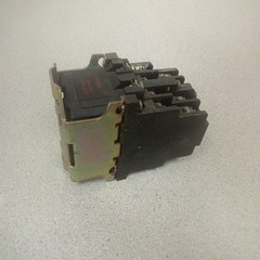 Allen Bradley 700-N800A1 Ser. C Relay